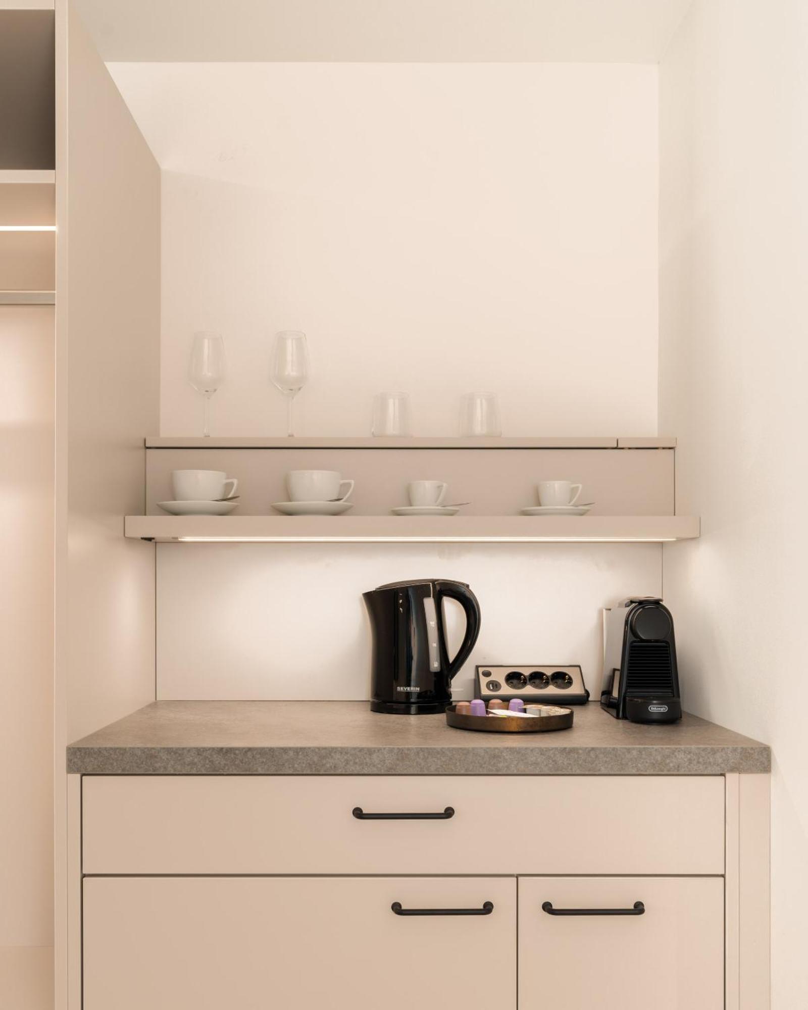 Limehome Vienna Favoritenstr. Bilik gambar
