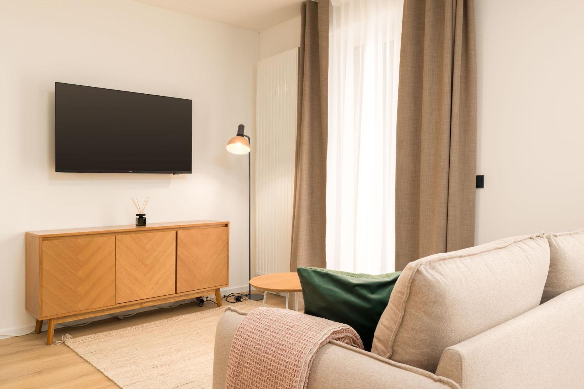 Limehome Vienna Favoritenstr. Bilik gambar