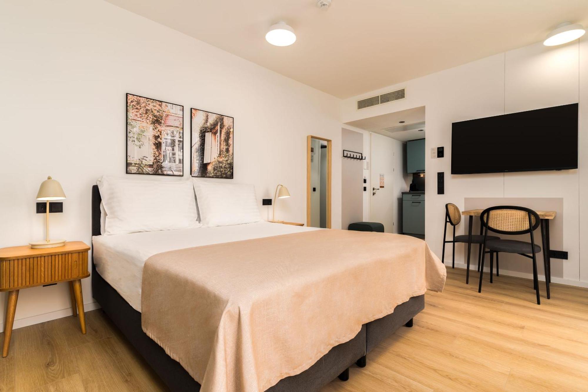 Limehome Vienna Favoritenstr. Bilik gambar