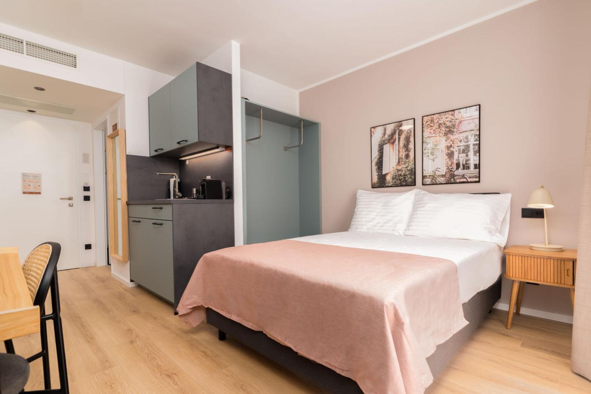 Limehome Vienna Favoritenstr. Bilik gambar