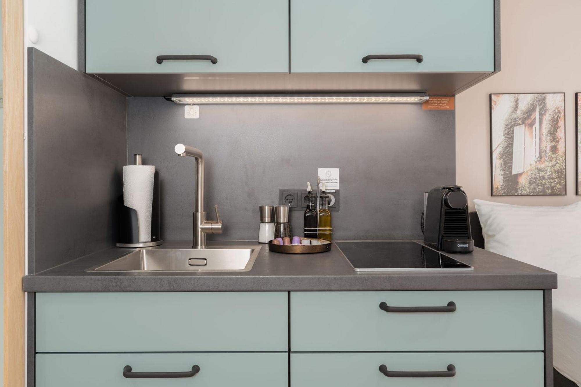 Limehome Vienna Favoritenstr. Bilik gambar