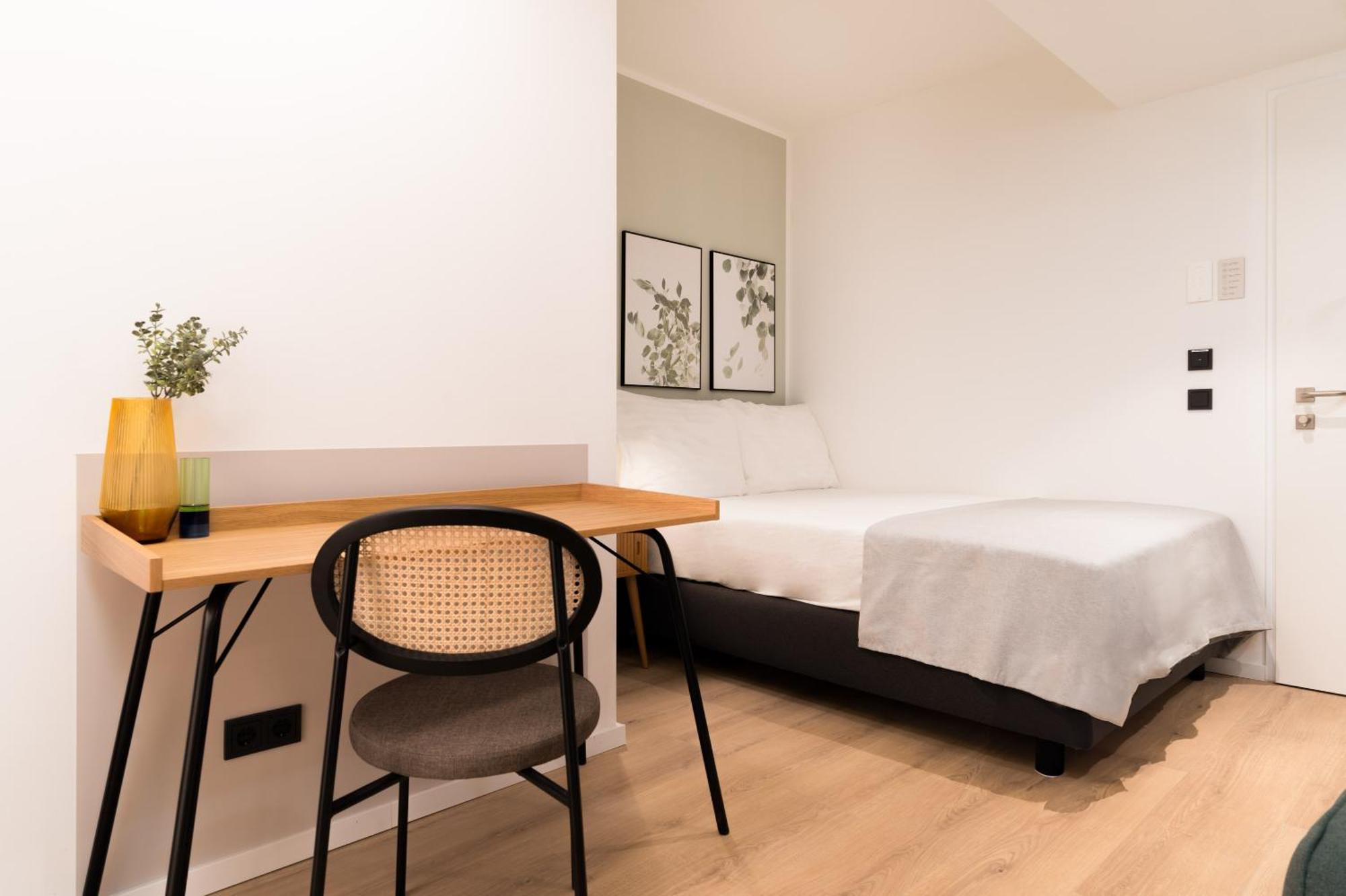 Limehome Vienna Favoritenstr. Bilik gambar